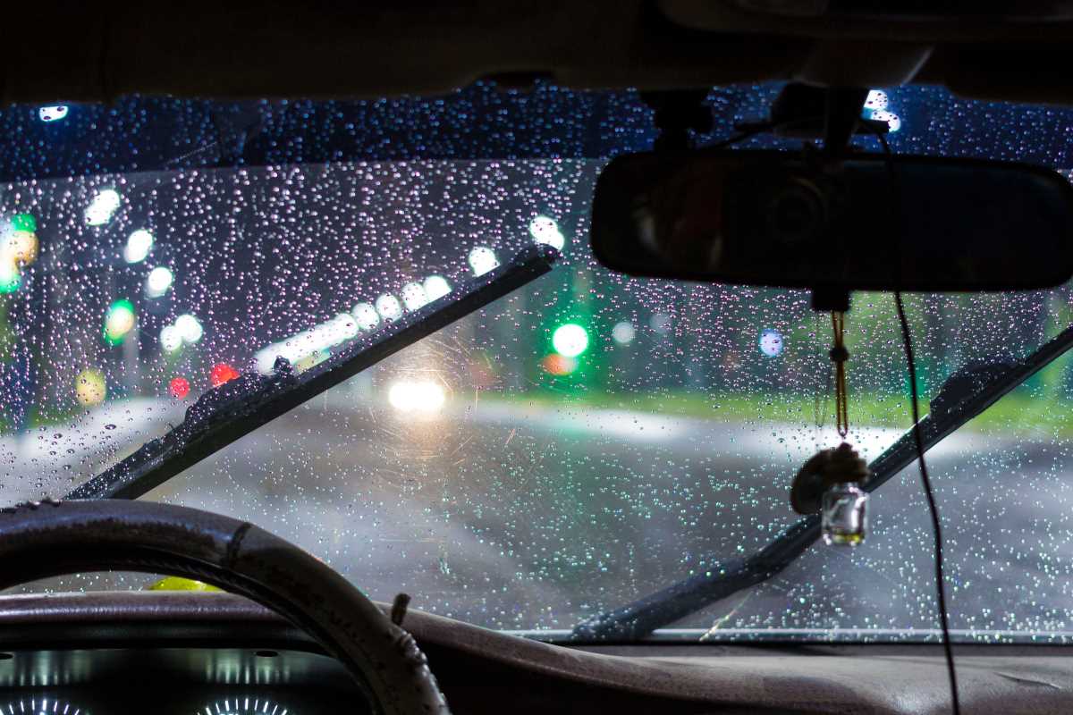 The Easiest Ways to Keep Your Windshield Crystal Clear